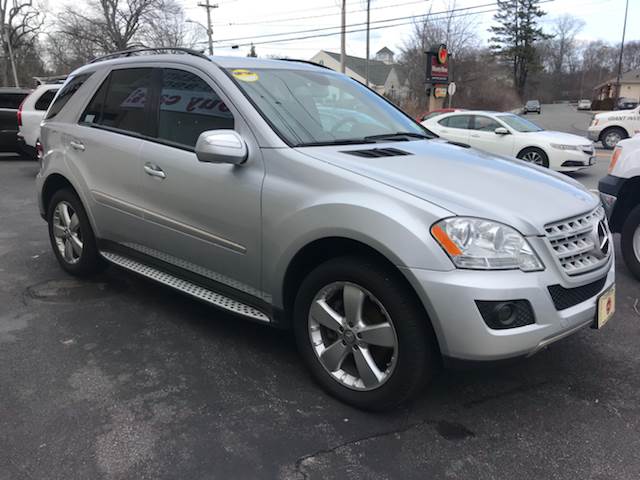 2009 Mercedes-Benz M-Class for sale at BORGES AUTO CENTER, INC. in Taunton MA