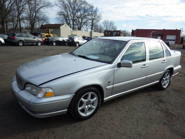 1999 Volvo S70