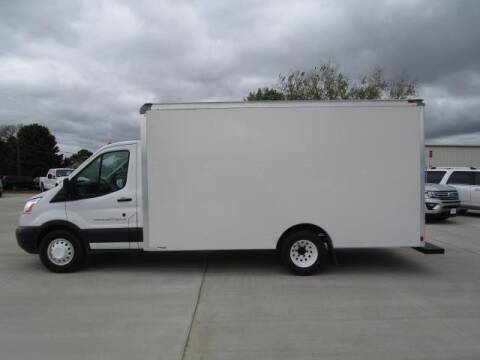 2020 ford transit box truck