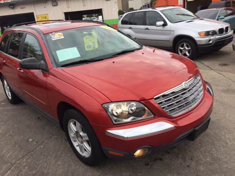 2004 Chrysler Pacifica for sale at DIAMOND AUTO SALES LLC in Milwaukee WI