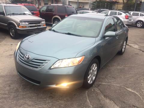 2009 Toyota Camry for sale at Diamond Auto Sales in Milwaukee WI