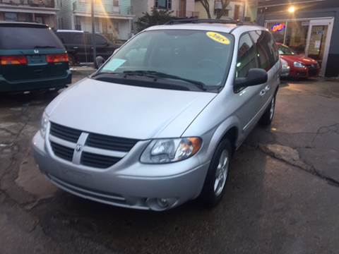 2005 Dodge Grand Caravan for sale at DIAMOND AUTO SALES LLC in Milwaukee WI