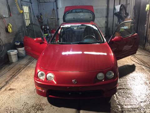 2000 Acura Integra for sale at DIAMOND AUTO SALES LLC in Milwaukee WI