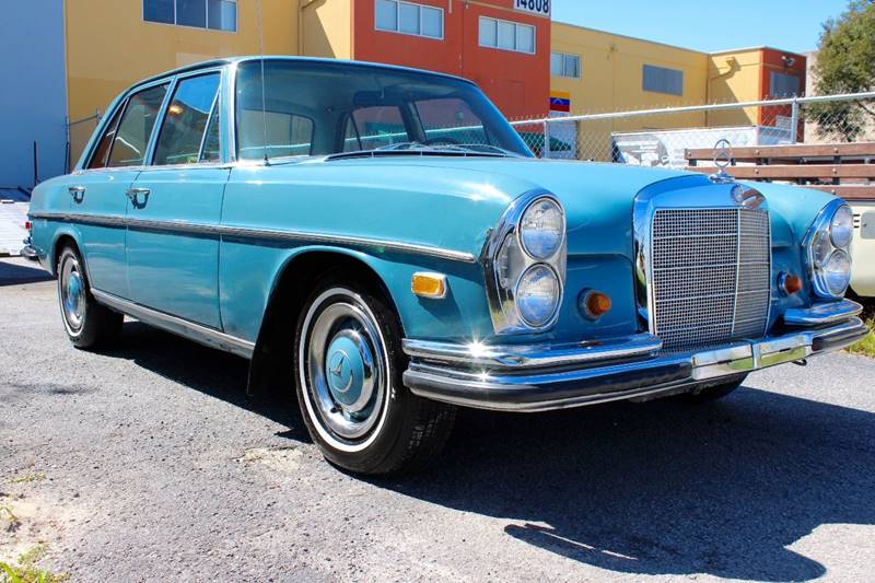 1968 Mercedes-Benz 250S for sale at Vintage Point Corp in Miami FL