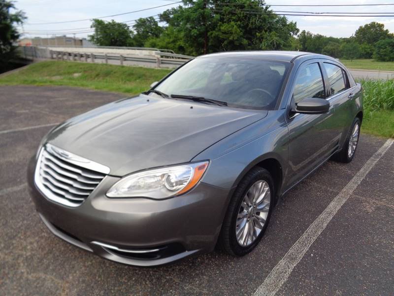 2013 Chrysler 200 for sale at K Town Auto in Killeen TX