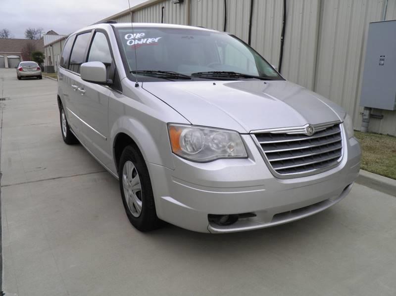 2010 Chrysler Town and Country for sale at MILAM KARS in Bossier City LA