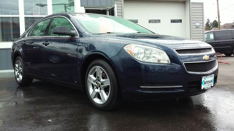 2009 Chevrolet Malibu for sale at Intown Auto Mart in Erie PA