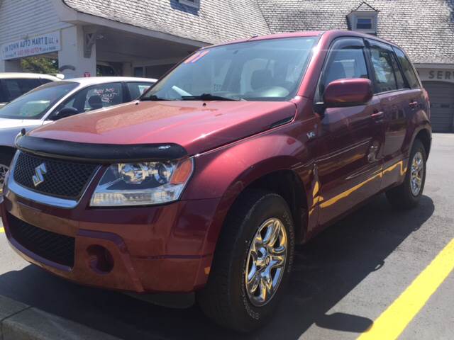 2007 Suzuki Grand Vitara for sale at Intown Auto Mart in Erie PA