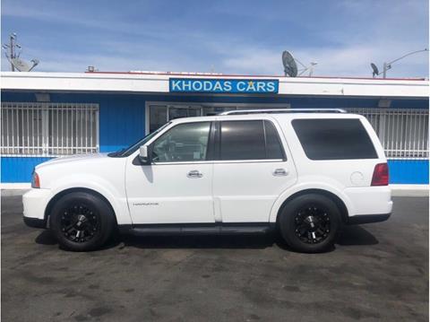2005 Lincoln Navigator for sale at Khodas Cars in Gilroy CA