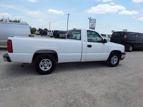 2004 Chevrolet Silverado 1500 for sale at AUTO FLEET REMARKETING, INC. in Van Alstyne TX