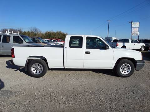 2005 Chevrolet Silverado 1500 for sale at AUTO FLEET REMARKETING, INC. in Van Alstyne TX