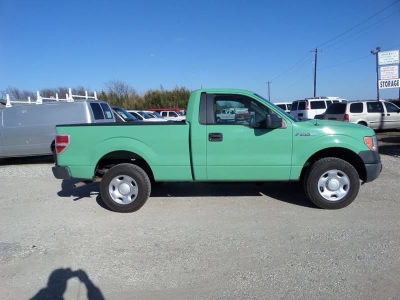 2009 Ford F-150 for sale at AUTO FLEET REMARKETING, INC. in Van Alstyne TX