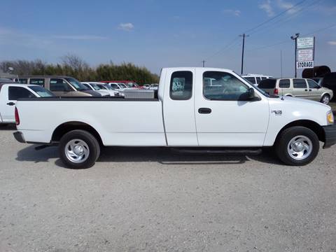 2003 Ford F-150 for sale at AUTO FLEET REMARKETING, INC. in Van Alstyne TX