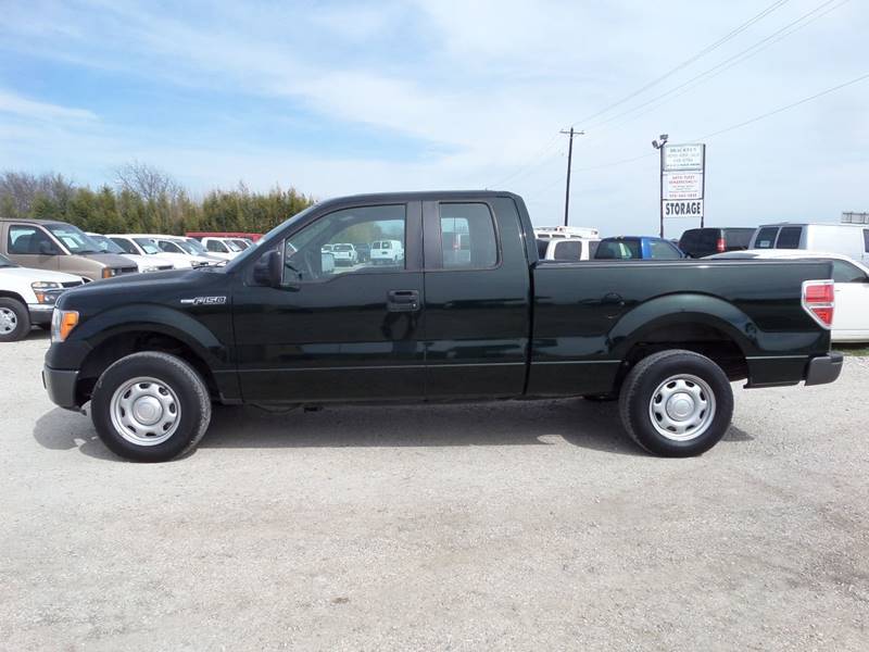 2014 Ford F-150 for sale at AUTO FLEET REMARKETING, INC. in Van Alstyne TX