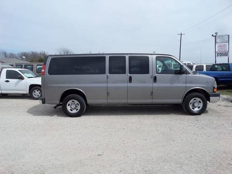 2009 Chevrolet Express Passenger for sale at AUTO FLEET REMARKETING, INC. in Van Alstyne TX