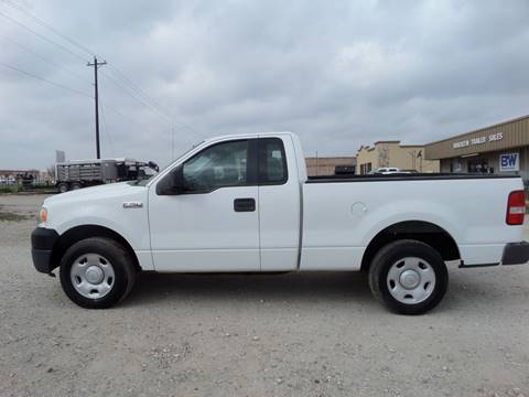 2005 Ford F-150 for sale at AUTO FLEET REMARKETING, INC. in Van Alstyne TX