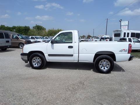 2005 Chevrolet Silverado 1500 for sale at AUTO FLEET REMARKETING, INC. in Van Alstyne TX