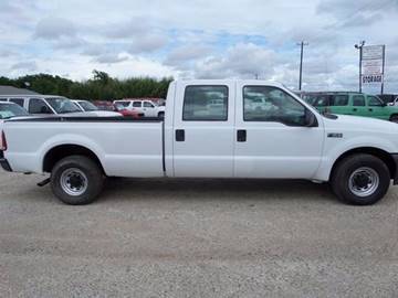 2004 Ford F-350 Super Duty for sale at AUTO FLEET REMARKETING, INC. in Van Alstyne TX