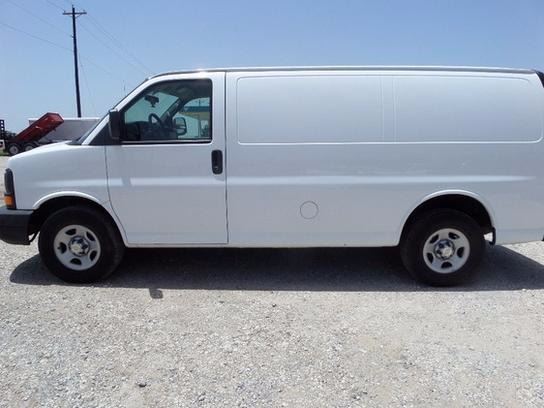 2008 Chevrolet Express Cargo for sale at AUTO FLEET REMARKETING, INC. in Van Alstyne TX