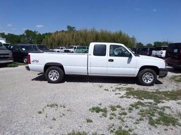 2005 Chevrolet Silverado 1500 for sale at AUTO FLEET REMARKETING, INC. in Van Alstyne TX