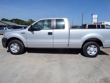 2007 Ford F-150 for sale at AUTO FLEET REMARKETING, INC. in Van Alstyne TX