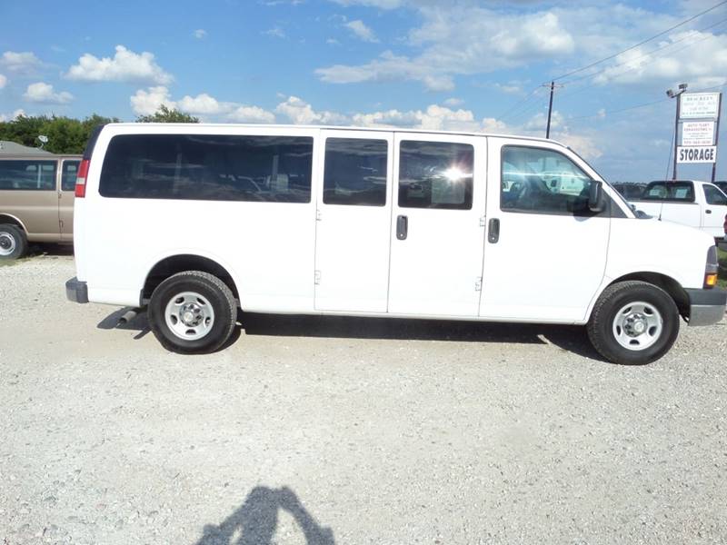 2011 Chevrolet Express Passenger for sale at AUTO FLEET REMARKETING, INC. in Van Alstyne TX