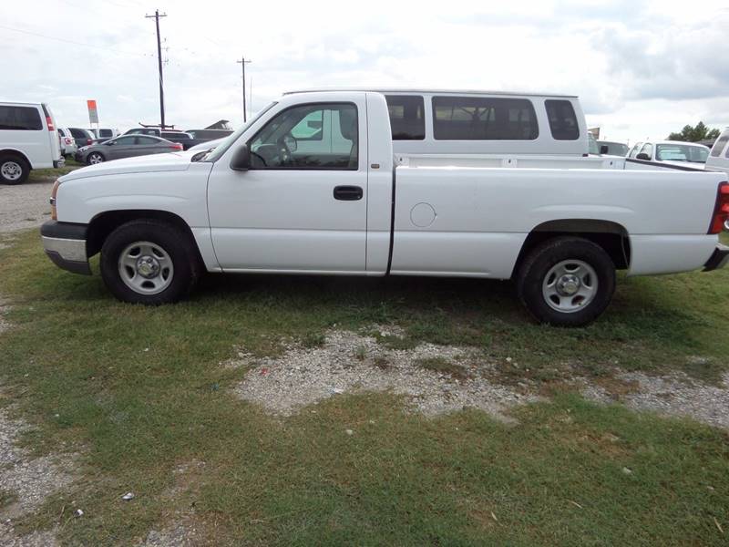 2003 Chevrolet Silverado 1500 for sale at AUTO FLEET REMARKETING, INC. in Van Alstyne TX