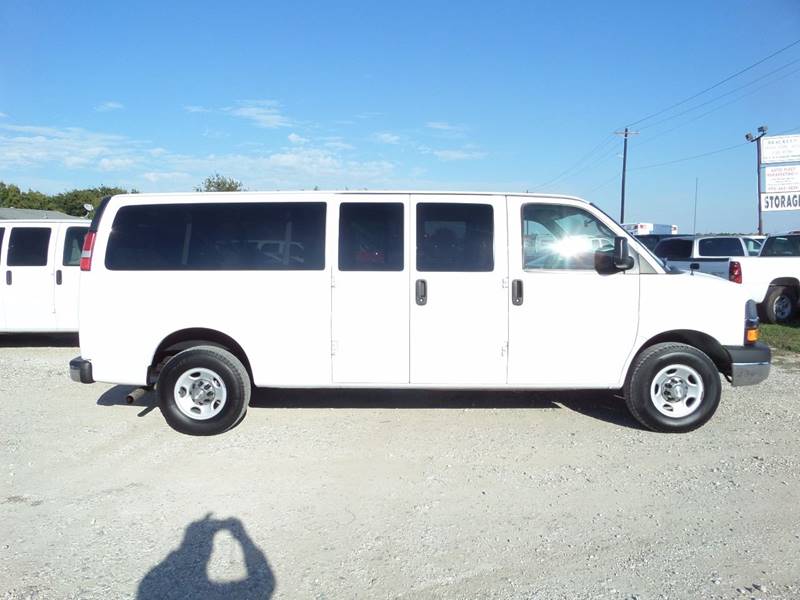 2013 Chevrolet Express Passenger for sale at AUTO FLEET REMARKETING, INC. in Van Alstyne TX