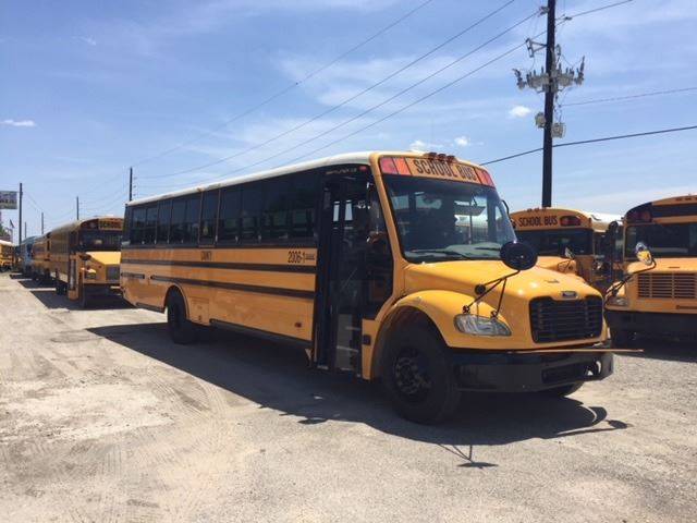 2008 Freightliner Thomas C-2