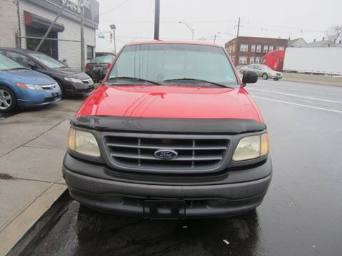 2001 Ford F-150 for sale at Cali Auto Sales Inc. in Elizabeth NJ