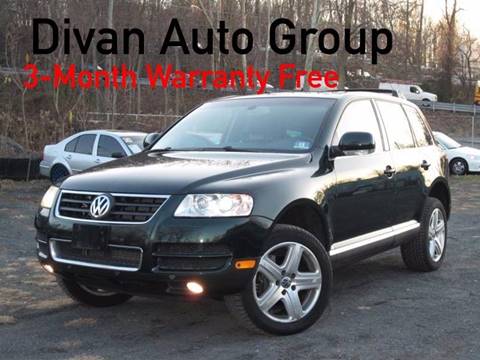 2004 Volkswagen Touareg for sale at Divan Auto Group in Feasterville Trevose PA