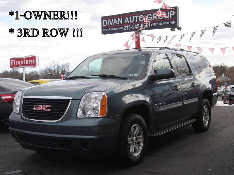 2009 GMC Yukon XL for sale at Divan Auto Group in Feasterville Trevose PA
