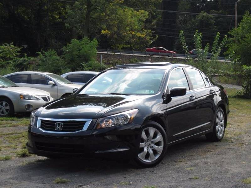 2008 Honda Accord for sale at Divan Auto Group in Feasterville Trevose PA