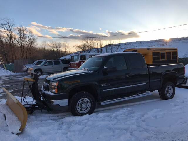 2004 Chevrolet Silverado 2500HD for sale at Standard Auto in Worcester MA