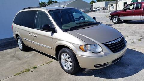 2006 Chrysler Town and Country for sale at Cars R Us / D & D Detail Experts in New Smyrna Beach FL