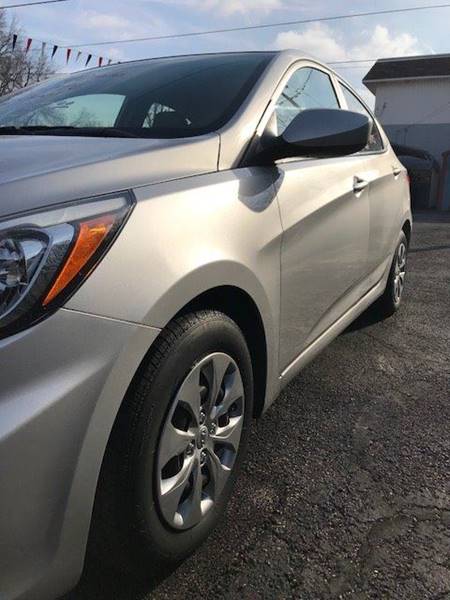 Pekin Auto Loan >> 2017 Hyundai Accent SE 4dr Sedan 6A In Pekin IL - PEKIN ... Pekin Auto Loan >> 2017 Hyundai Accent SE 4dr Sedan 6A In Pekin IL - PEKIN ...
