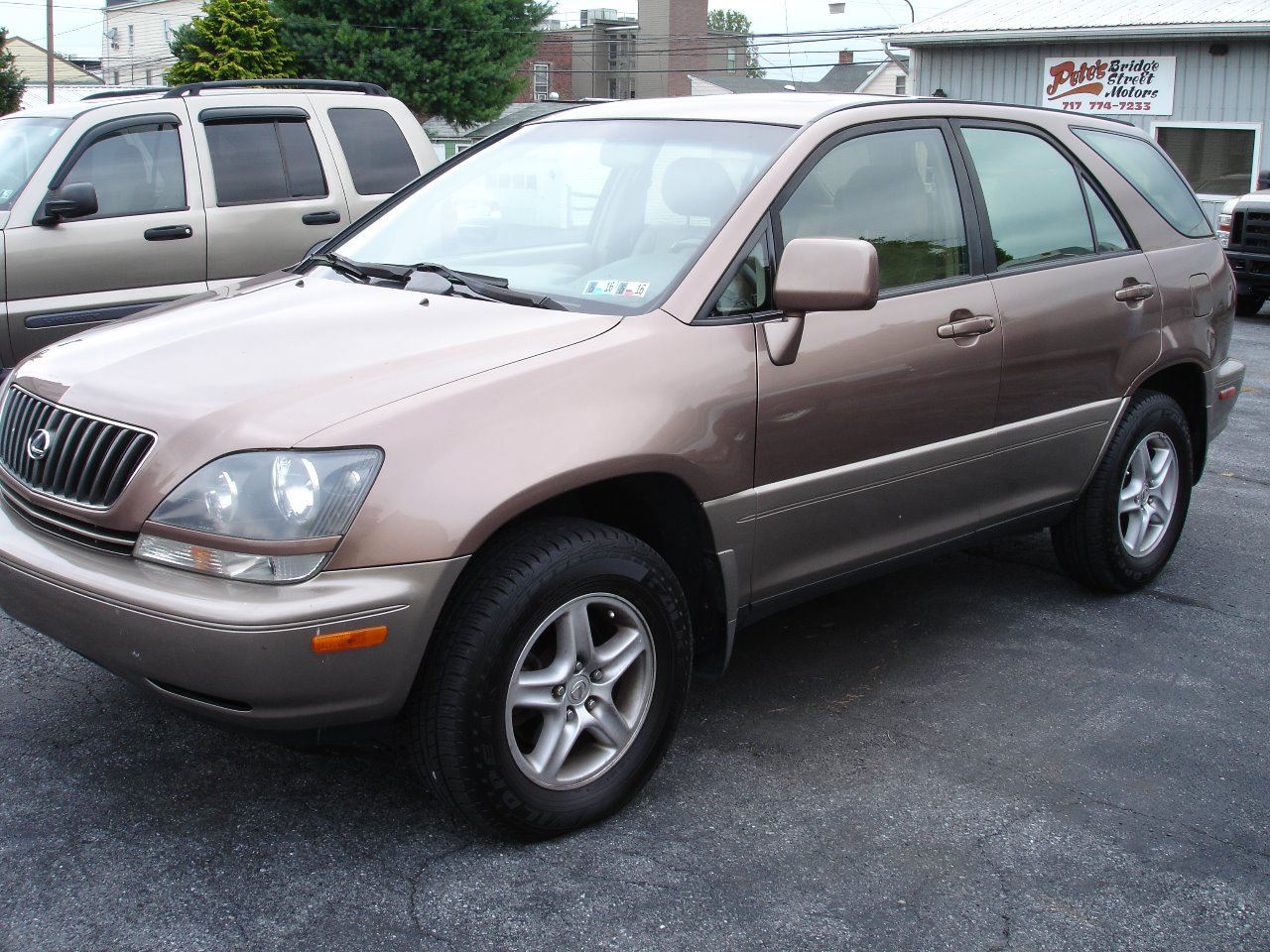1999 Lexus RX 300 for sale at Peter Postupack Jr in New Cumberland PA