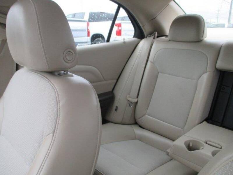 2013 Chevrolet Malibu LT (image 25)
