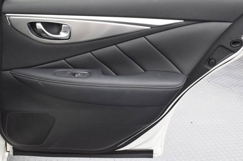 2017 Infiniti Q50 3.0T Premium (image 18)