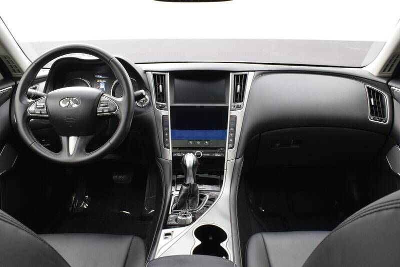 2017 Infiniti Q50 3.0T Premium (image 24)
