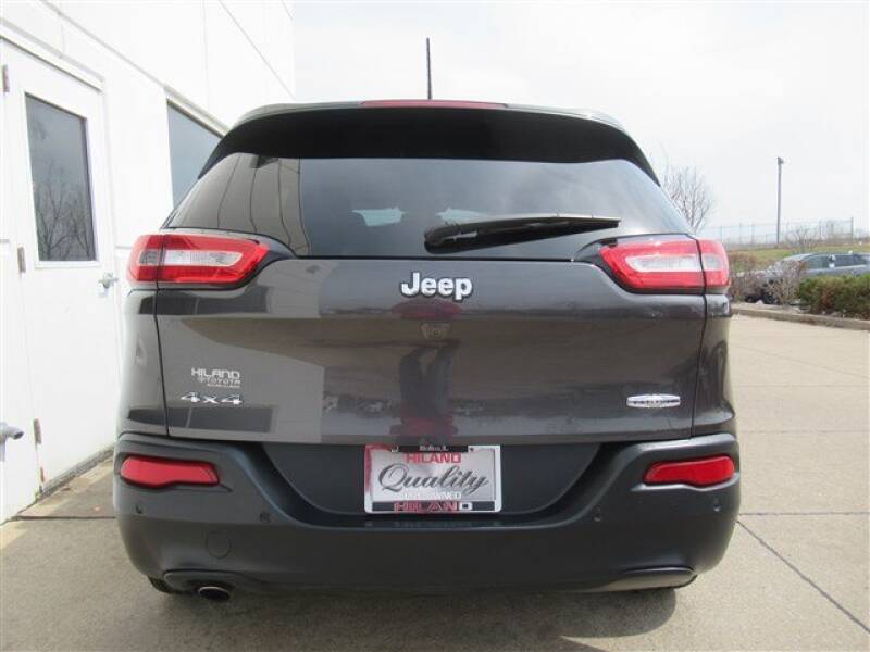 2017 Jeep Cherokee Latitude (image 37)