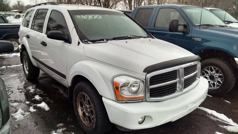 2006 Dodge Durango for sale at AFFORDABLY PRICED CARS LLC in Mountain Home ID