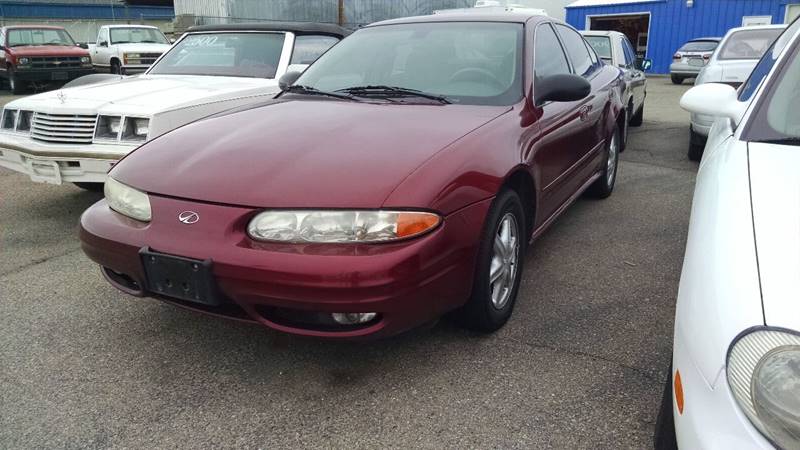 2003 Oldsmobile Alero for sale at AFFORDABLY PRICED CARS LLC in Mountain Home ID