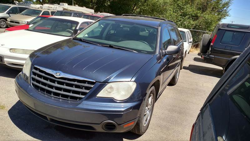 2007 Chrysler Pacifica for sale at AFFORDABLY PRICED CARS LLC in Mountain Home ID