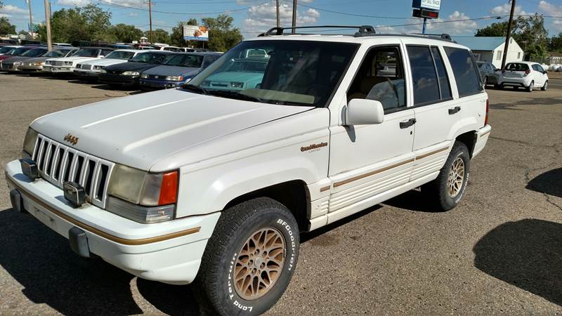 1995 Jeep Grand Cherokee 4dr Limited 4WD SUV In Mountain