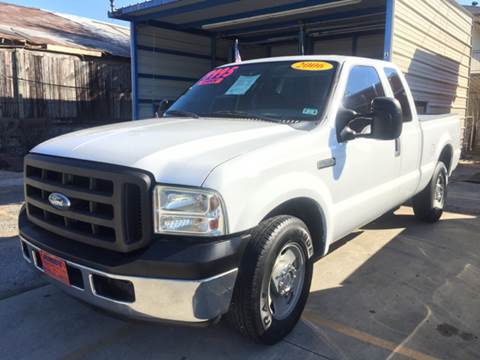 2006 Ford F-250 Super Duty for sale at JORGE'S MECHANIC SHOP & AUTO SALES in Houston TX