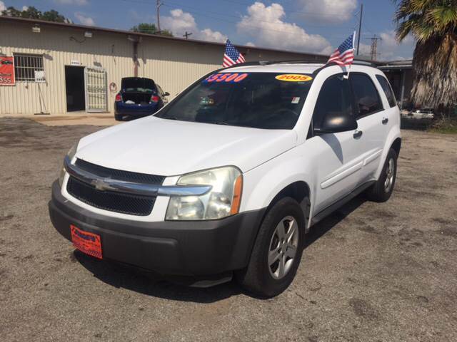 2005 Chevrolet Equinox for sale at JORGE'S MECHANIC SHOP & AUTO SALES in Houston TX