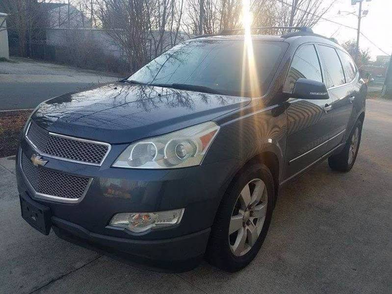 2009 Chevrolet Traverse for sale at IMPORT AUTO SOLUTIONS, INC. in Greensboro NC