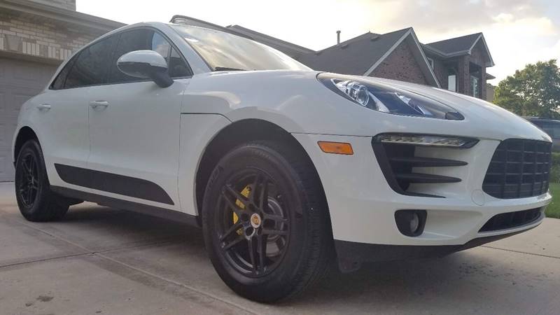 2017 Porsche Macan for sale at Carcraft Advanced Inc. in Orland Park IL