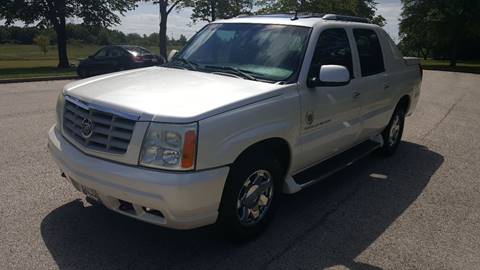 2004 Cadillac Escalade EXT for sale at Carcraft Advanced Inc. in Orland Park IL